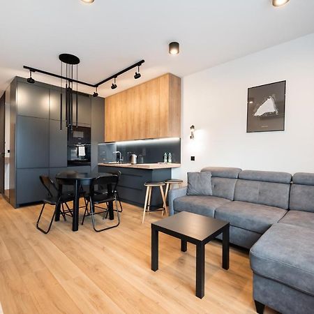 Zoliborz Obsidian Apartment วอร์ซอ ภายนอก รูปภาพ